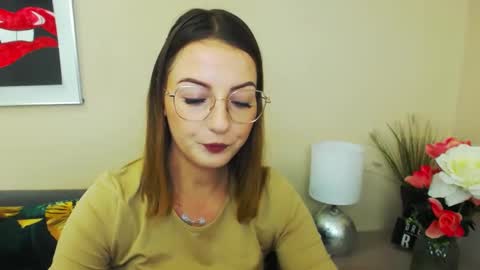Snapshot of natalie_live chatting on 02-18-25, 07:21 NatalieSexy online show from 02-18-25, 07:21