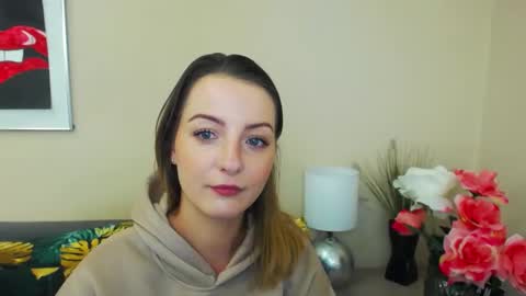 Snapshot of natalie_live chatting on 02-25-25, 07:20 NatalieSexy online show from 02-25-25, 07:20
