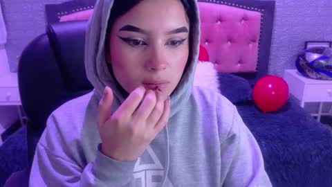 natalie  online show from 02-17-26, 03:14