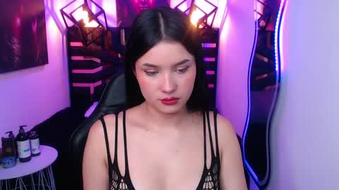 Snapshot of natalie_loffreda chatting on 05-13-26, 07:55 natalie online show from 05-13-26, 07:55