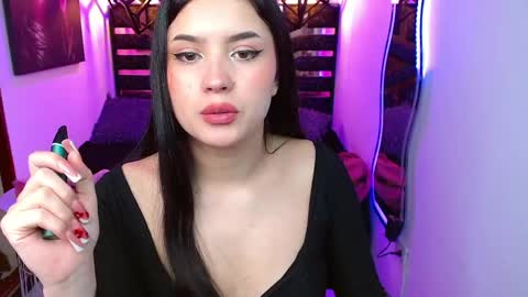 Snapshot of natalie_loffreda chatting on 06-02-26, 08:22 natalie online show from 06-02-26, 08:22