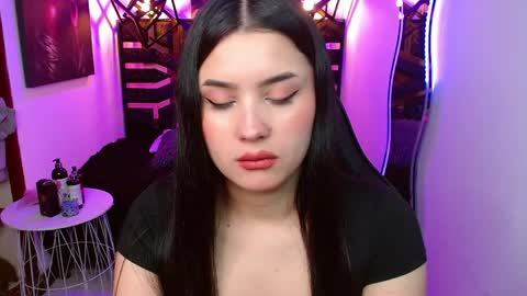Snapshot of natalie_loffreda chatting on 06-03-26, 08:25 natalie online show from 06-03-26, 08:25