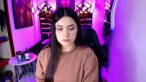 Snapshot of natalie_loffreda chatting on 06-06-26, 08:13 natalie online show from 06-06-26, 08:13