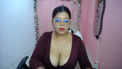 Snapshot of natalielabellex1 chatting on 09-19-25, 09:04 natalielabellex1 online show from 09-19-25, 09:04
