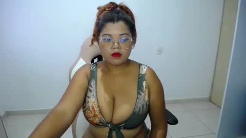 Snapshot of natalielabellex1 chatting on 11-28-25, 07:05 natalielabellex1 online show from 11-28-25, 07:05