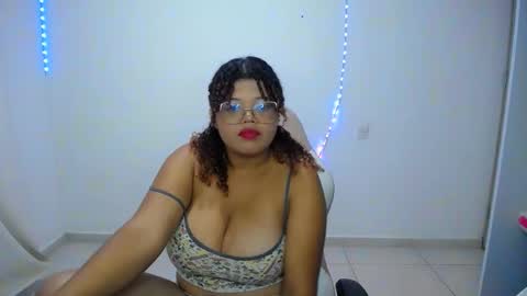 Snapshot of natalielabellex1 chatting on 12-14-25, 11:53 natalielabellex1 online show from 12-14-25, 11:53