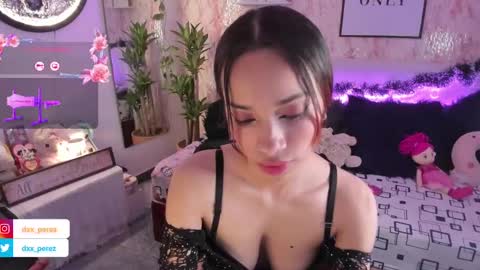 Snapshot of nataly_29 chatting on 12-28-24, 03:26 MissNatis online show from 12-28-24, 03:26