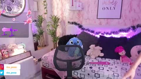 Snapshot of nataly_29 chatting on 12-28-24, 06:28 MissNatis online show from 12-28-24, 06:28