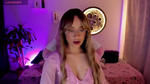 MissNatis online show from 05-21-26, 02:18