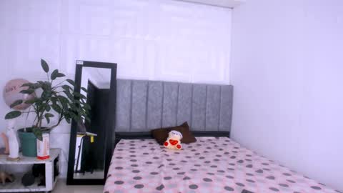 NATALY online show from 09-15-25, 09:37