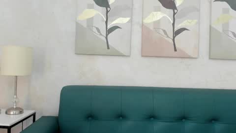 Snapshot of nataly_velez chatting on 09-10-25, 12:05 Naty online show from 09-10-25, 12:05