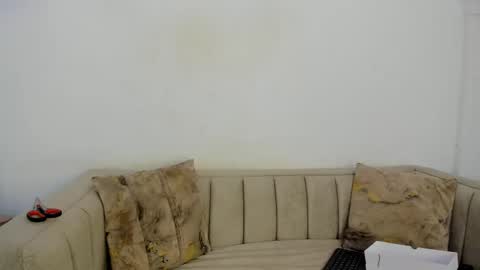 Snapshot of nataly_velez chatting on 10-01-25, 03:07 Naty online show from 10-01-25, 03:07