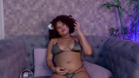 Naty online show from 11-24-25, 07:35