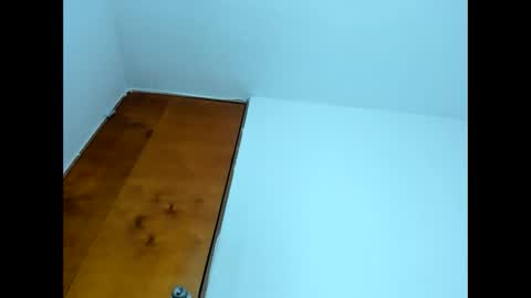 Snapshot of natalycarter_ chatting on 10-19-25, 05:02 natalycarter_ online show from 10-19-25, 05:02