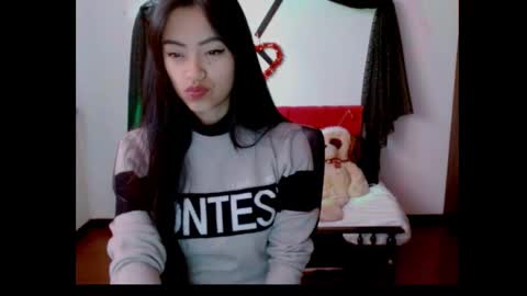 Nataly Escobar online show from 03-03-25, 12:05