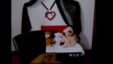 Nataly Escobar online show from 03-07-25, 12:01