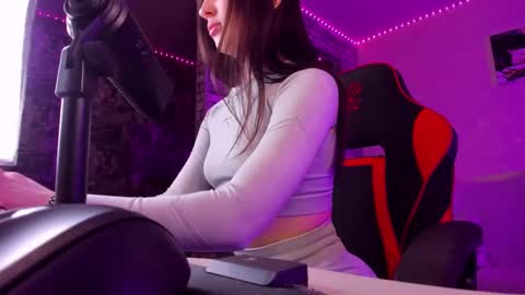 Nataly online show from 02-11-25, 08:42