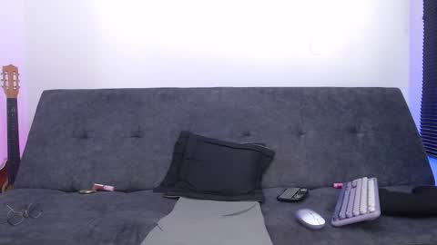 Snapshot of natalygreww chatting on 09-28-25, 02:22   online show from 09-28-25, 02:22