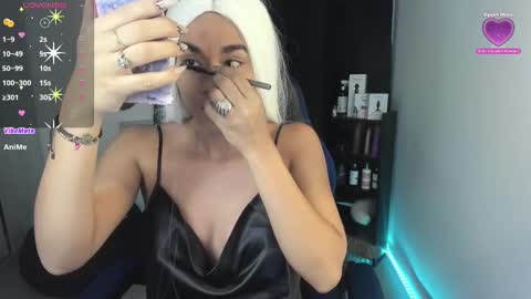 Snapshot of natasha777_a chatting on 02-15-25, 01:21 Natasha online show from 02-15-25, 01:21