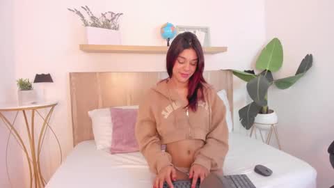 N A T A S H A online show from 01-05-25, 02:17