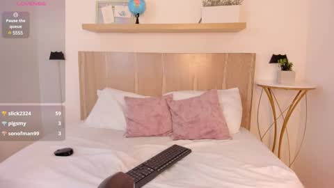 N A T A S H A online show from 01-22-25, 05:26