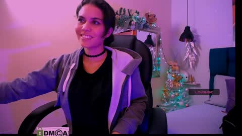 Snapshot of natasha__jackson chatting on 12-26-24, 12:27 natasha online show from 12-26-24, 12:27