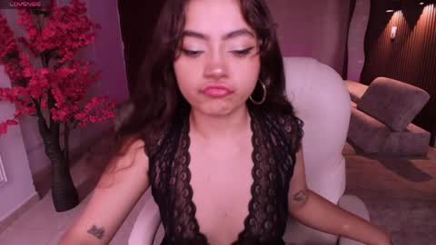 Natasha aniston1 online show from 05-12-26, 07:33