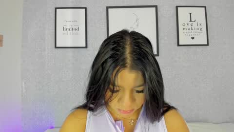 Snapshot of natasha_harpper chatting on 02-04-25, 10:54  Natasha  online show from 02-04-25, 10:54