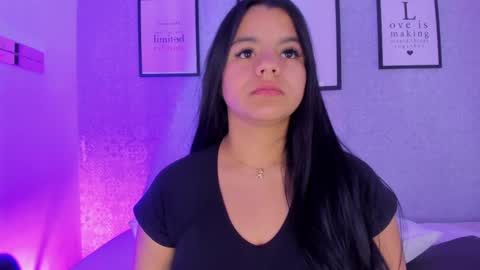 Snapshot of natasha_harpper chatting on 03-03-25, 11:00  Natasha  online show from 03-03-25, 11:00