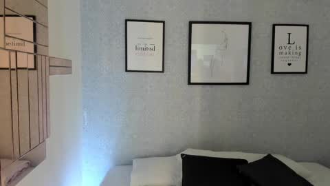 Snapshot of natasha_harpper chatting on 10-03-25, 11:18  Natasha  online show from 10-03-25, 11:18