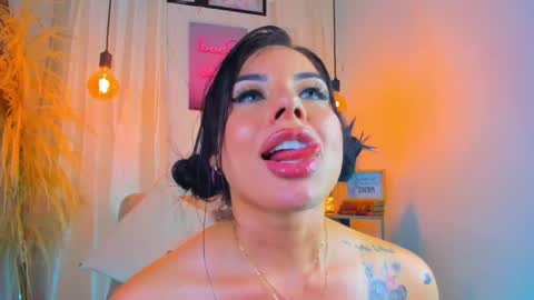       online show from 03-09-25, 11:46