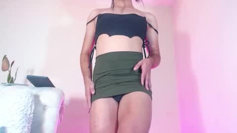 Snapshot of natasha_jm chatting on 02-01-26, 12:09 Natasha online show from 02-01-26, 12:09