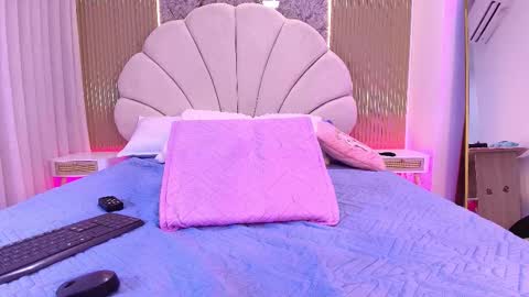 Natasha online show from 11-13-25, 07:24