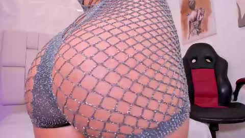 Natasha Smith online show from 03-05-25, 09:05