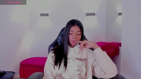 Natasha  online show from 02-14-25, 11:42