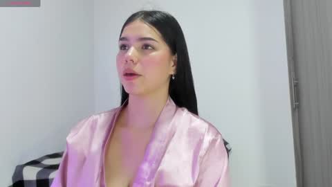 Snapshot of natasha_su chatting on 01-20-25, 01:39 Natalia online show from 01-20-25, 01:39