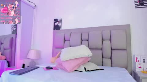 Snapshot of natashaaevannss chatting on 03-10-25, 08:45 NATASHA online show from 03-10-25, 08:45