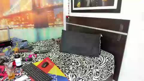 Snapshot of natashajimenez chatting on 01-12-25, 07:53 Natasha January 13 my Birthday online show from 01-12-25, 07:53