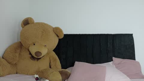 Snapshot of natashaparker__ chatting on 06-11-26, 04:21 Natasha online show from 06-11-26, 04:21