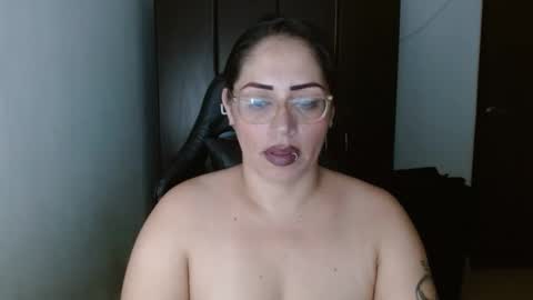 Snapshot of natashasmithe chatting on 03-03-25, 09:44 Natasha Smithe  online show from 03-03-25, 09:44