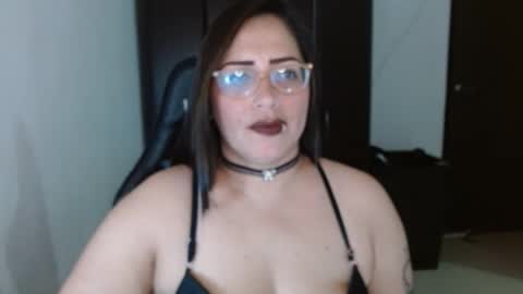 Snapshot of natashasmithe chatting on 10-12-25, 07:35 Natasha Smithe  online show from 10-12-25, 07:35