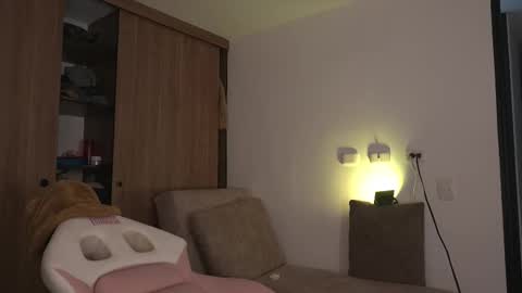 Natasha Independent model online show from 01-18-26, 02:59