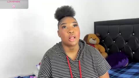 Snapshot of natassha_brown chatting on 12-13-24, 02:43 Natassha  online show from 12-13-24, 02:43