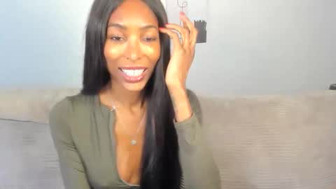 Natassia Dreams online show from 05-04-26, 12:50