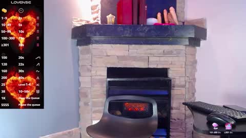 Snapshot of natazhaqueen chatting on 09-16-25, 08:10 nathalia online show from 09-16-25, 08:10