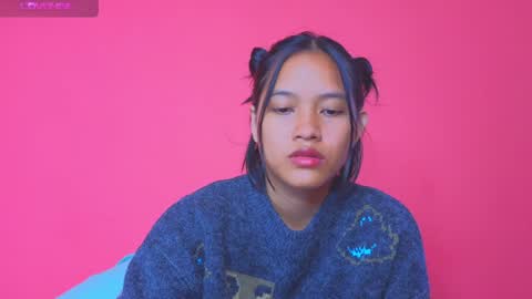 Snapshot of natchac chatting on 12-04-24, 01:58 Natcha C online show from 12-04-24, 01:58