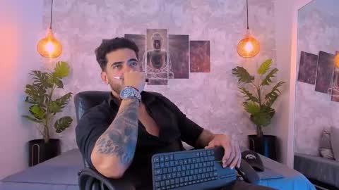 Nate Franco online show from 12-21-25, 02:08