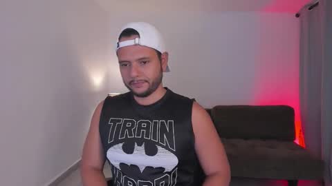 Snapshot of nate_ocean chatting on 11-20-25, 11:48 Nate Ocean online show from 11-20-25, 11:48