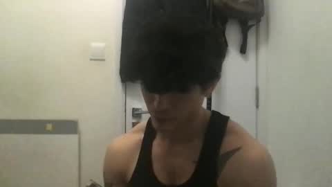 Snapshot of natenate91 chatting on 12-14-25, 11:26 natenate91 online show from 12-14-25, 11:26