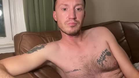 Snapshot of naterando chatting on 04-29-26, 01:32 naterando online show from 04-29-26, 01:32